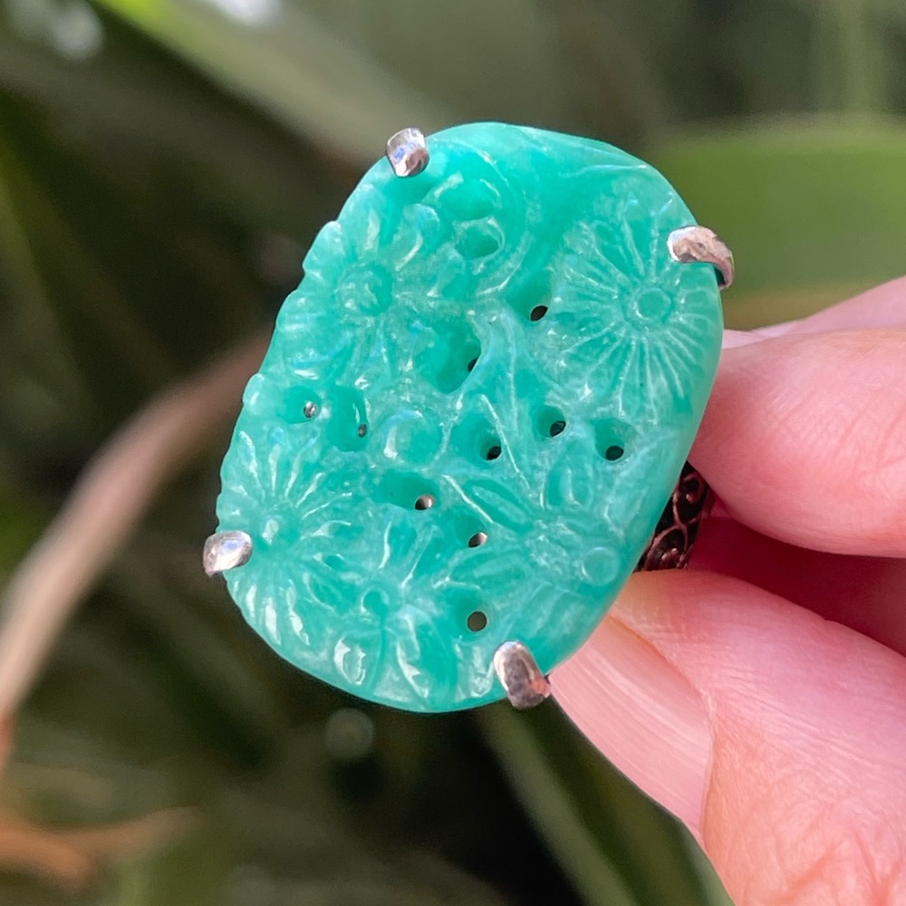 Amy Kahn Russell carved jadeite jade sterling silver size 8.5 ring